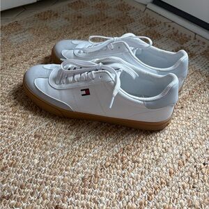 Tommy Hilfiger Women’s White Sneakers